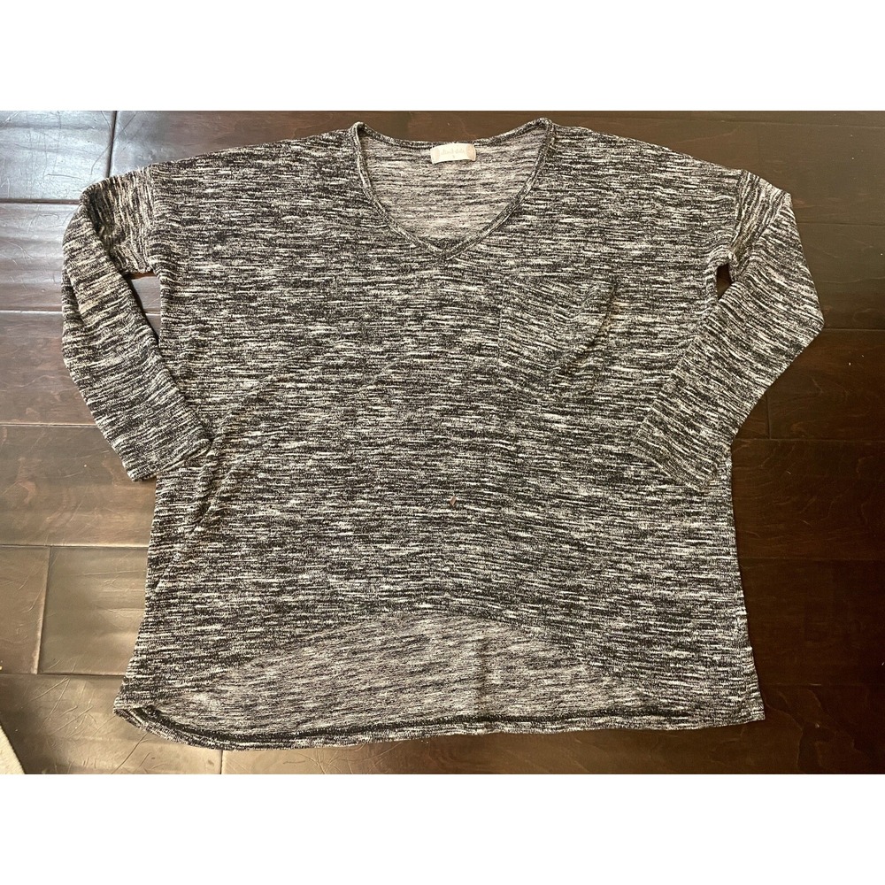 Altar'd State Womens Sweater Size Small V Neck High Low Hem Black White Marled